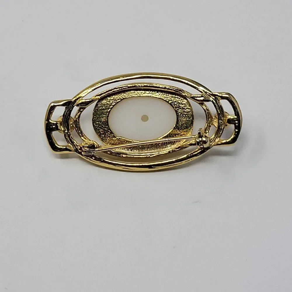 Retro Space Age Gold Tone Open Oval Faux Pearl Bezel Set Brooch Pin Pendant Glam